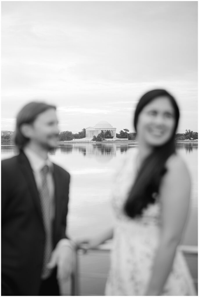 Planning a DC engagement session — photographer tips on best monuments, sunrise timing, and outfit ideas for Washington DC engagement photos